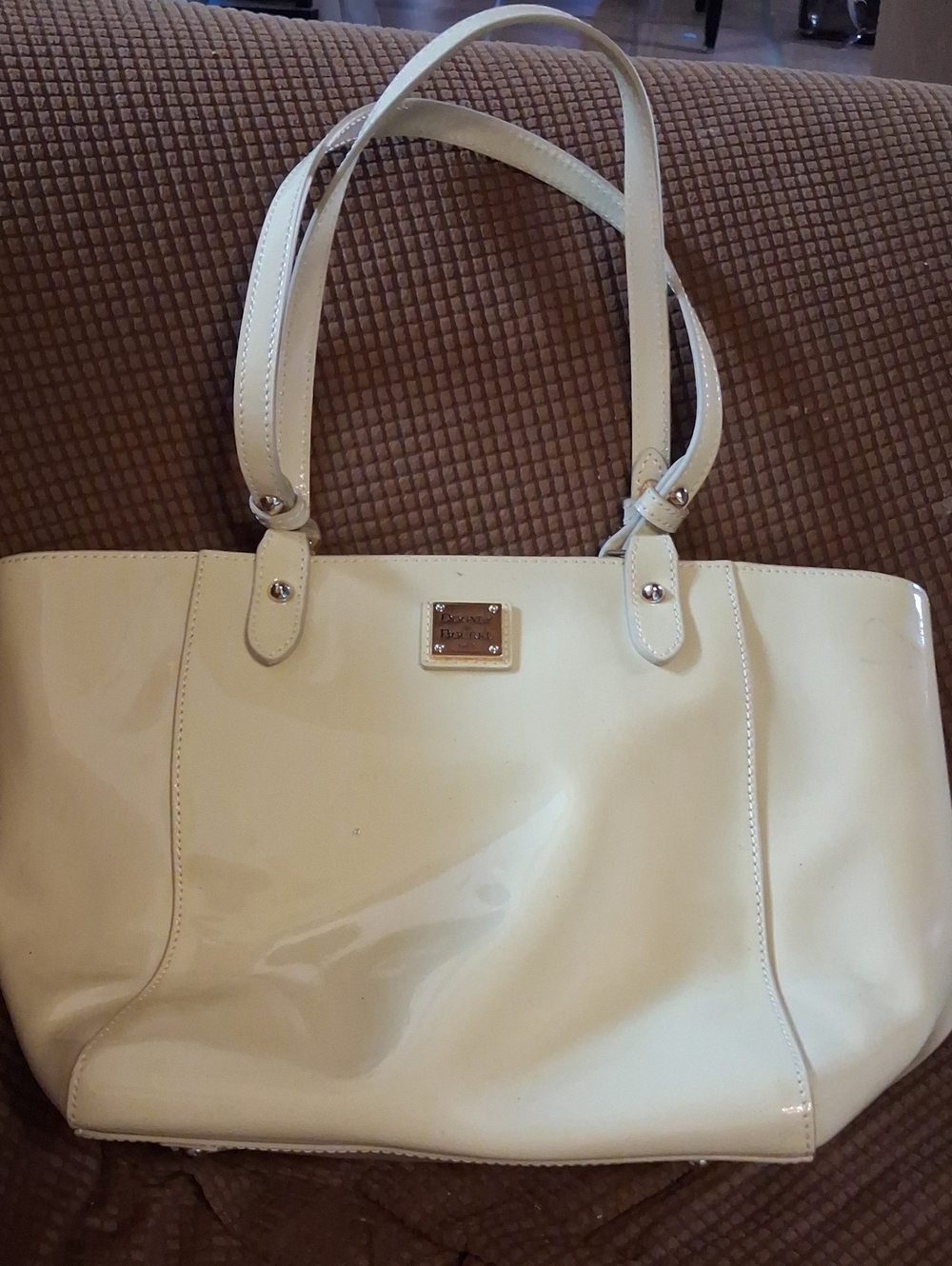 DOONEY & BURKE Ivory (Light Beige/cream )...not BrightWhite...Janie Tote NWT